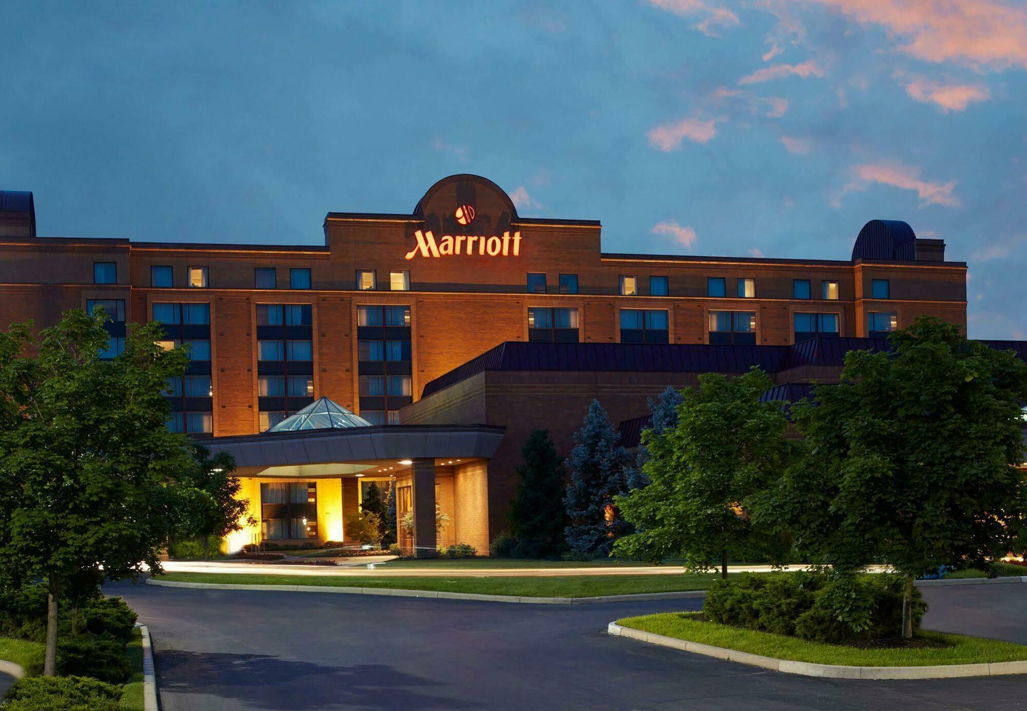Marriott Hartford/Windsor Airport Hotel Kültér fotó